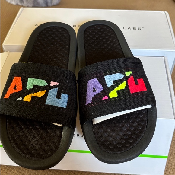 APL TechLoom Knit Sport Slides Black Multicolor Big Logo comfy Sandals NIB 6 - Picture 6 of 11